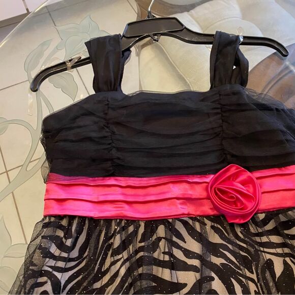 JC Penney Dress NWT with Square Neckline Size 14 1/2 Juniors - Picture 1 of 5